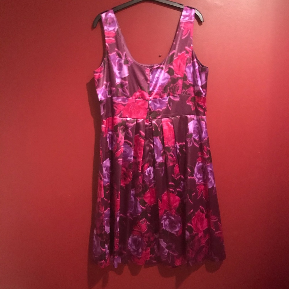 Ricki’s Floral Design Dress - Picture 3 of 8